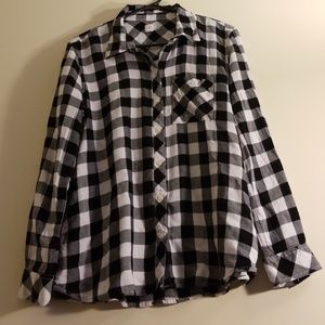 GAP super soft plaid button down! *XL*